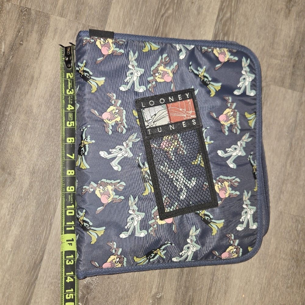 Warner Bros. Kids Navy Cartoon Toiletry Bag‎